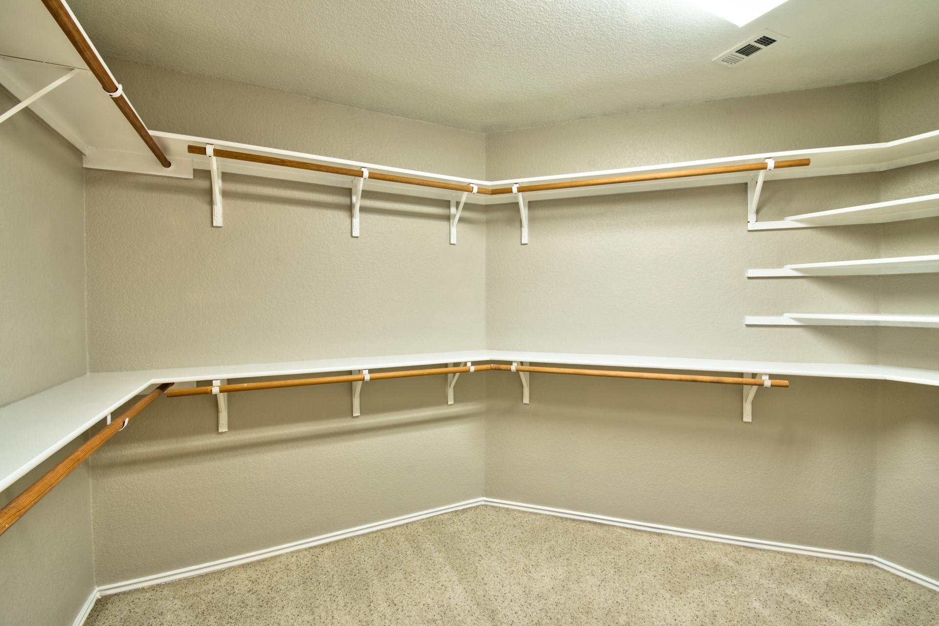 10700 Beard Ave, Austin, TX 78748