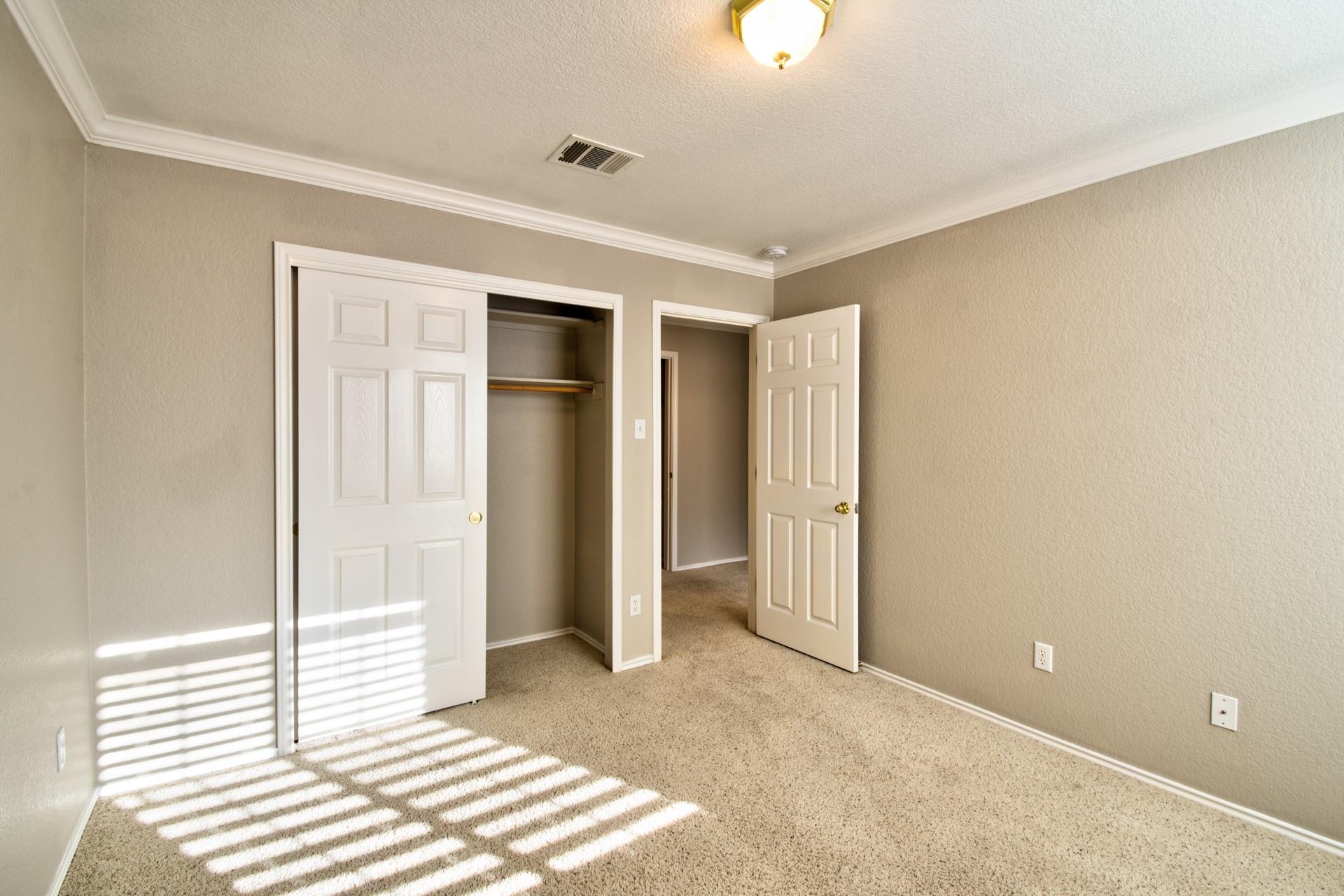 10700 Beard Ave, Austin, TX 78748