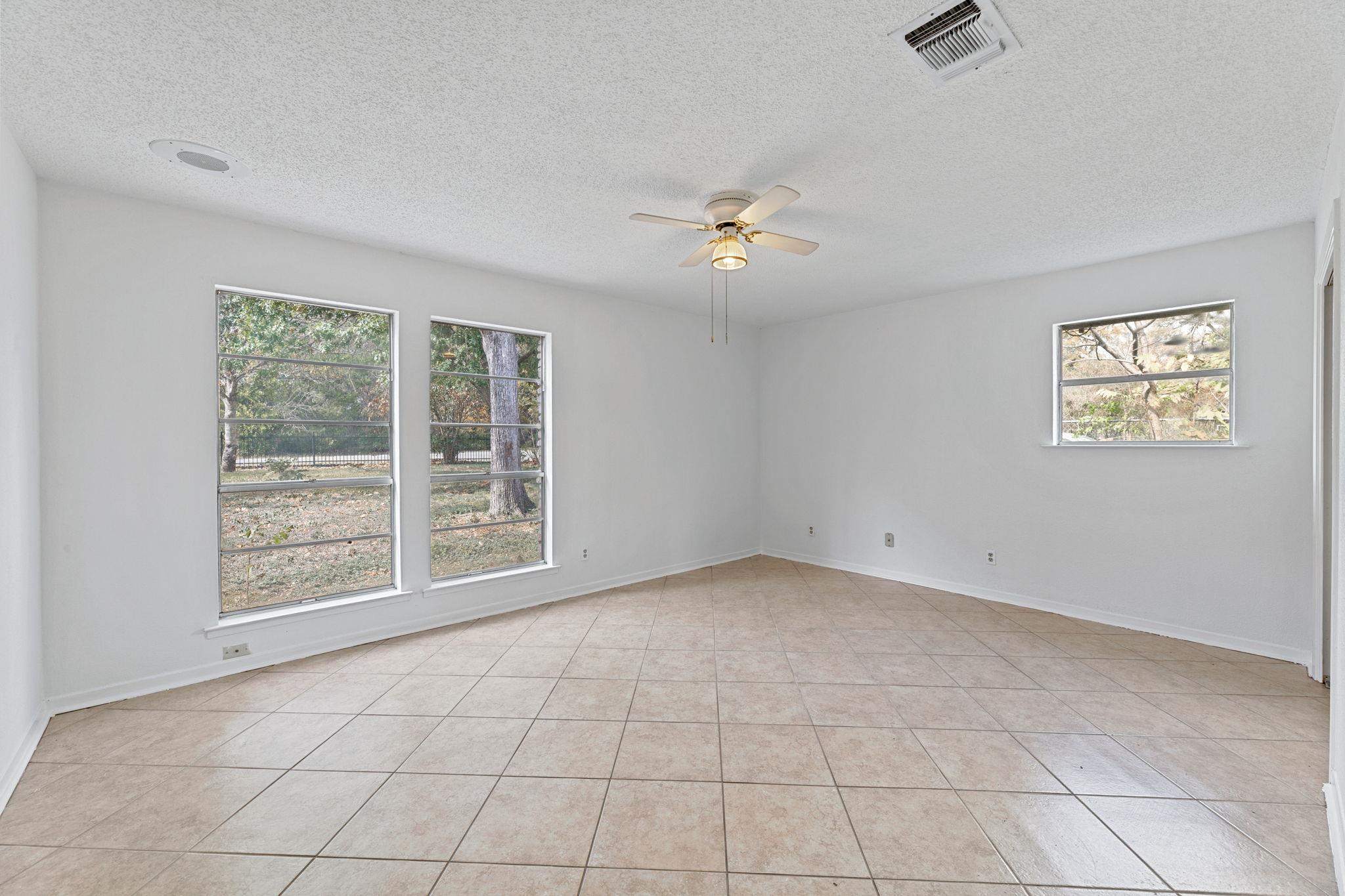 11509 Circle Dr, Austin, TX 78748