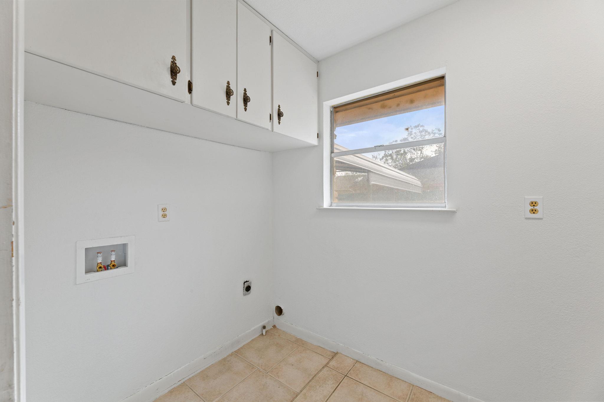 11509 Circle Dr, Austin, TX 78748