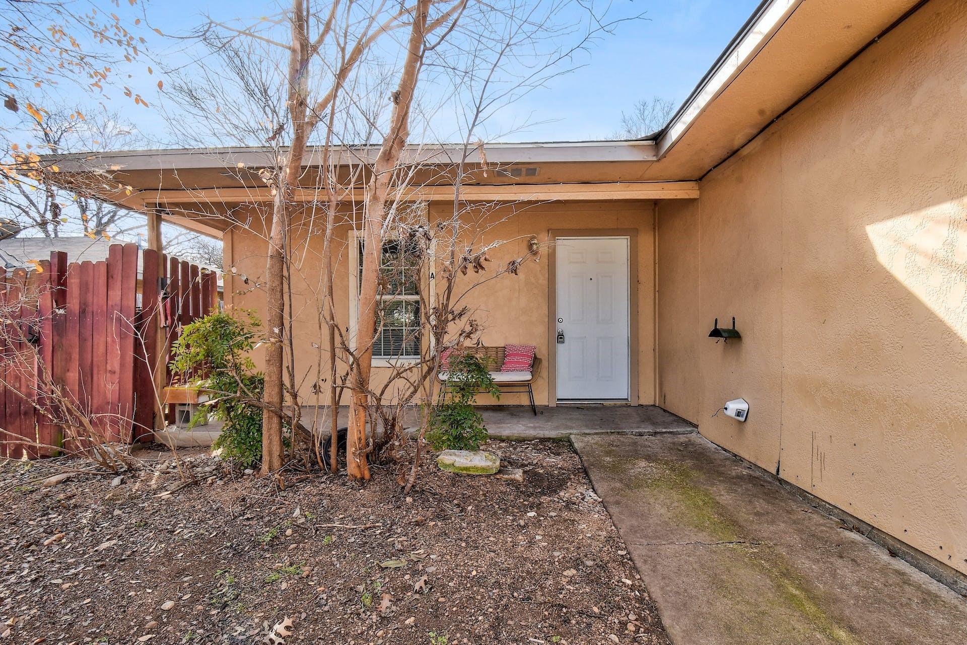 6209 Langham St, Austin, TX 78741