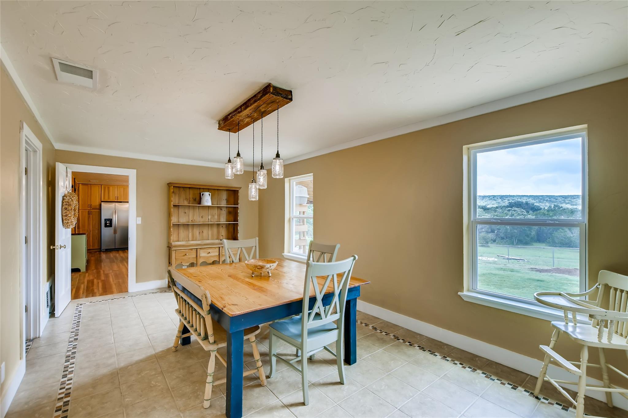 22303 Honeycomb Ln, Leander, TX 78641