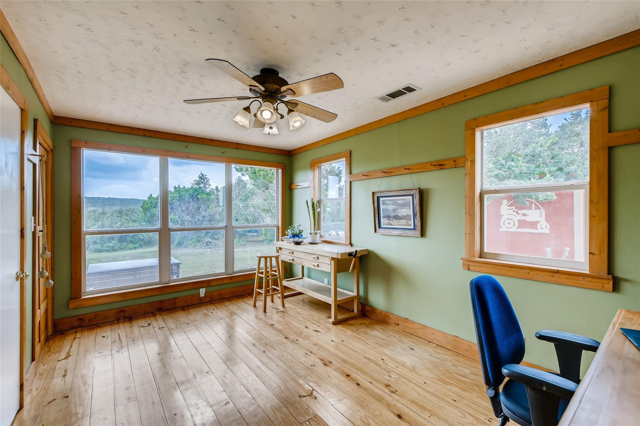 22303 Honeycomb Ln, Leander, TX 78641