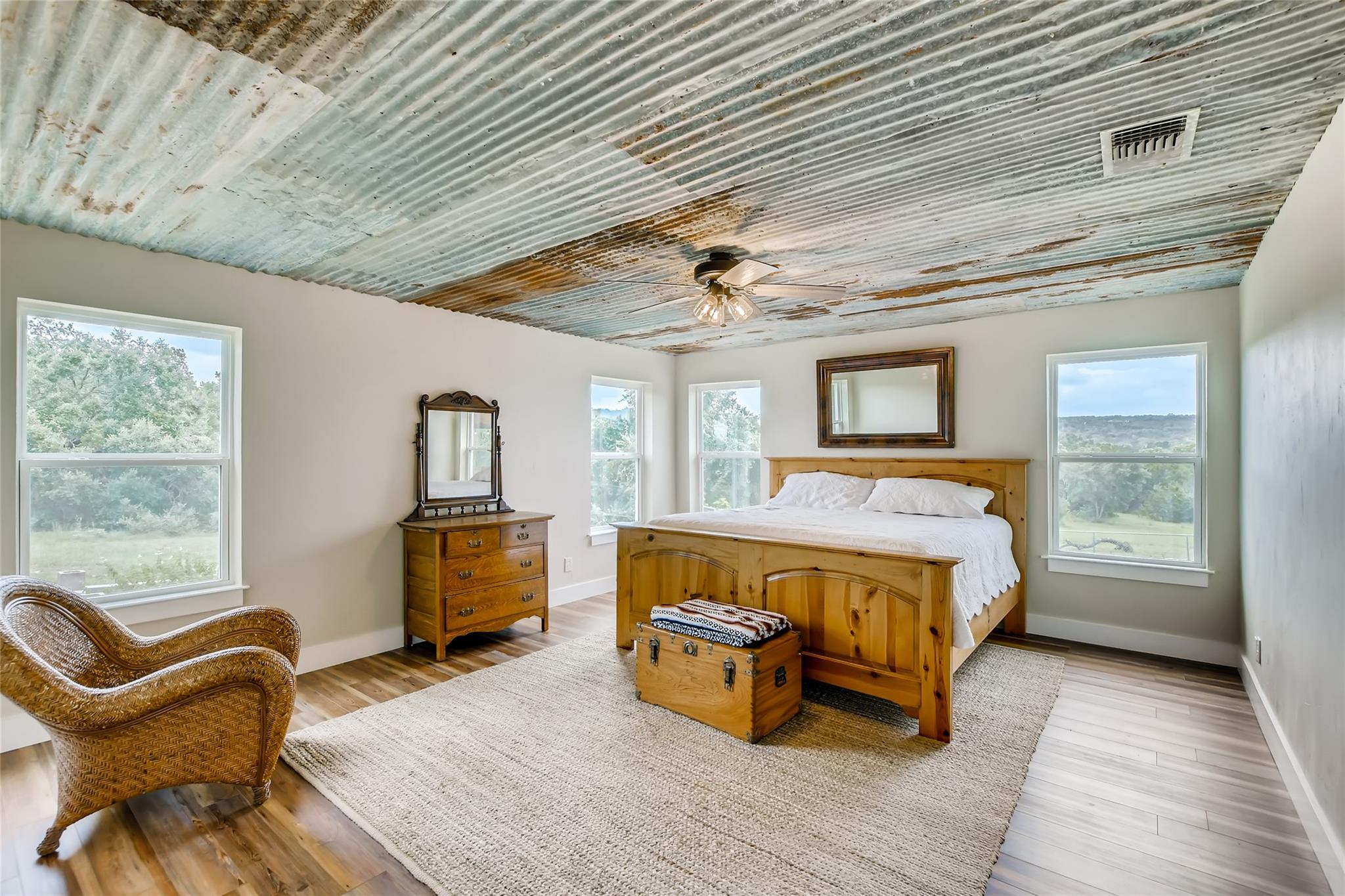 22303 Honeycomb Ln, Leander, TX 78641