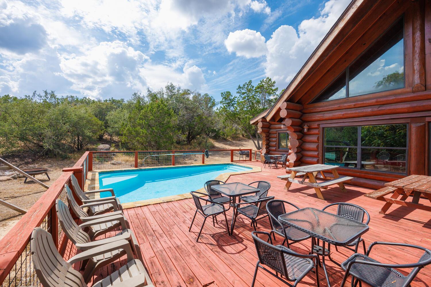 2550 FM 2342 # Hero's Hideaway, Burnet, TX 78611