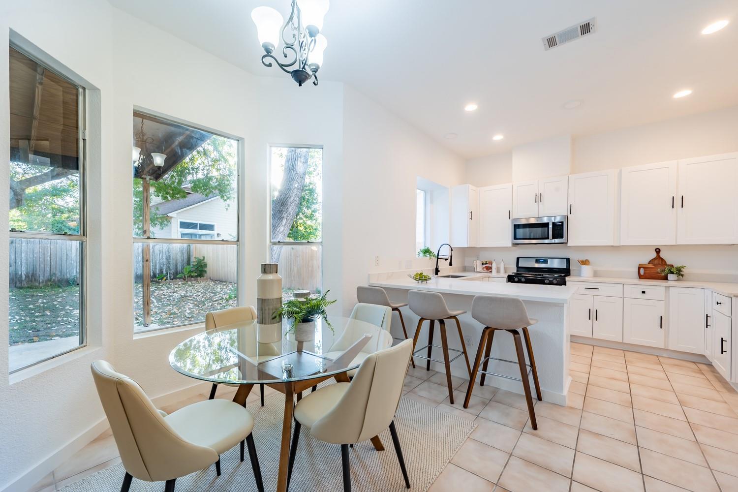 8111 Matchlock Cv, Austin, TX 78729