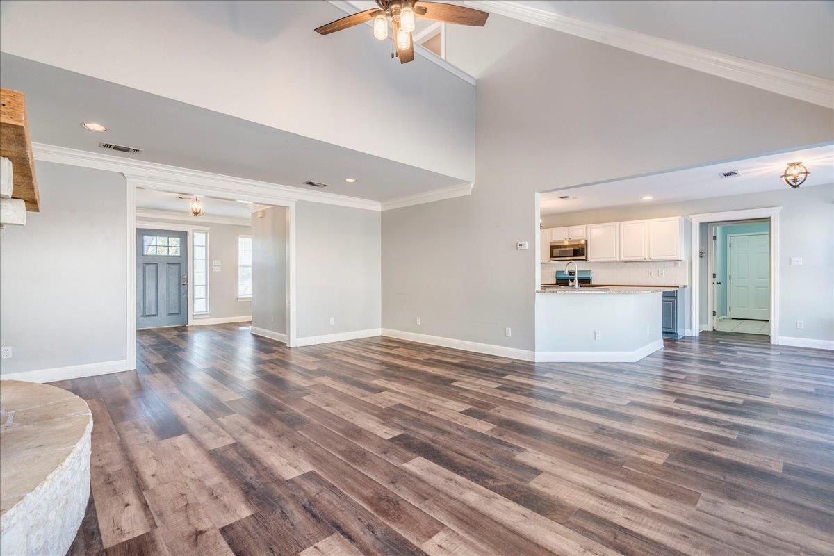 7 Cripple Creek Ct, Wimberley, TX 78676