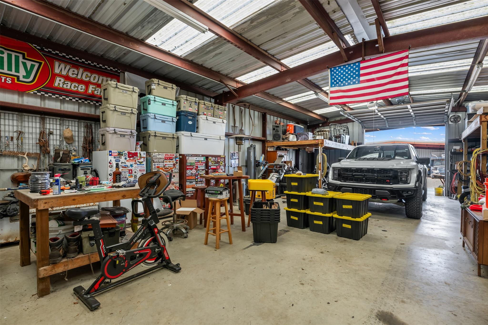 155 Gabriel Farms Dr, Hutto, TX 78634