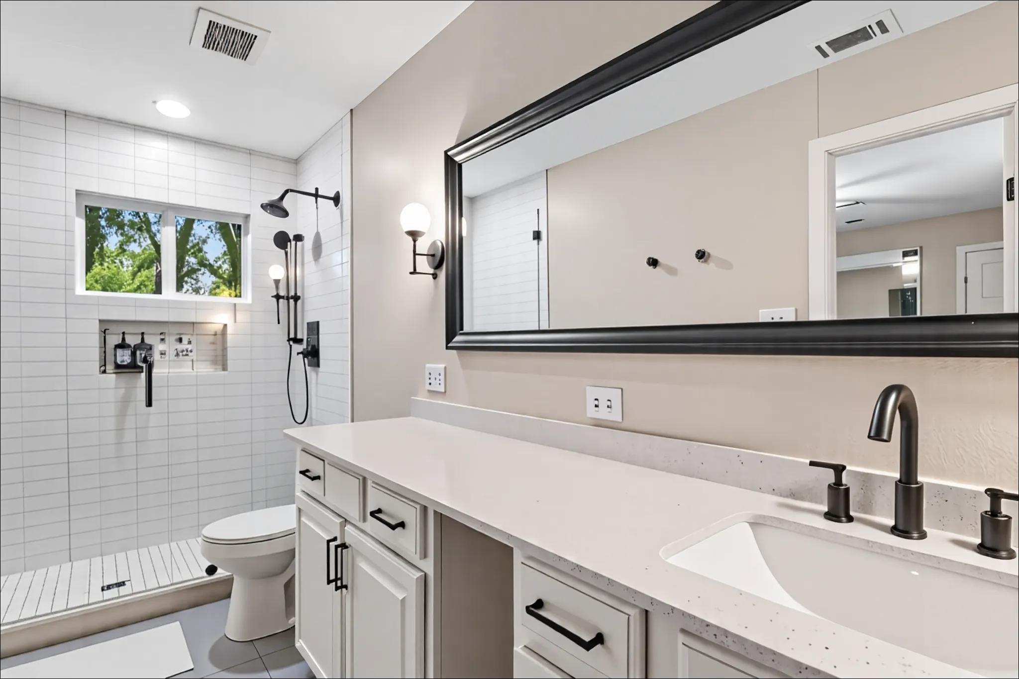 907 Chiswick Dr, Austin, TX 78753