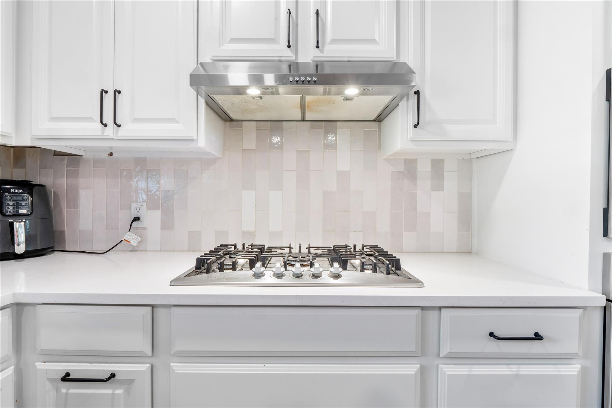 907 Chiswick Dr, Austin, TX 78753