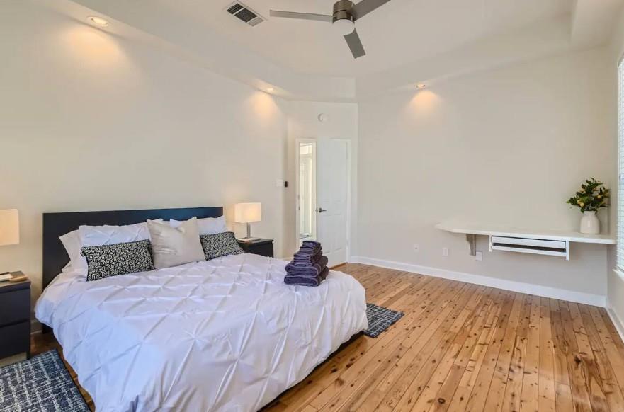 1202 Loma #A & B Dr, Austin, TX 78741