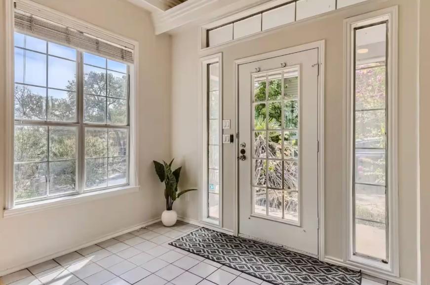 1202 Loma #A & B Dr, Austin, TX 78741