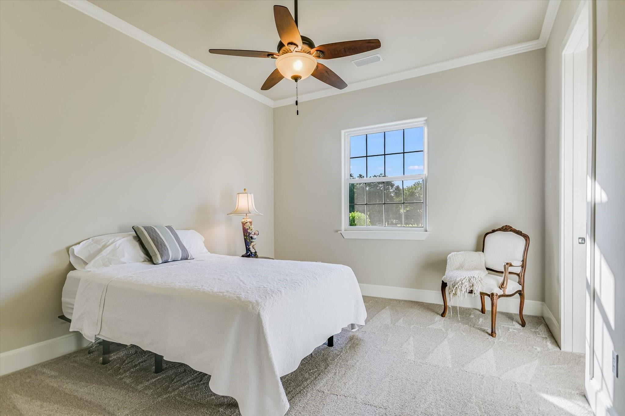 112 Gabriel Vis E, Georgetown, TX 78633