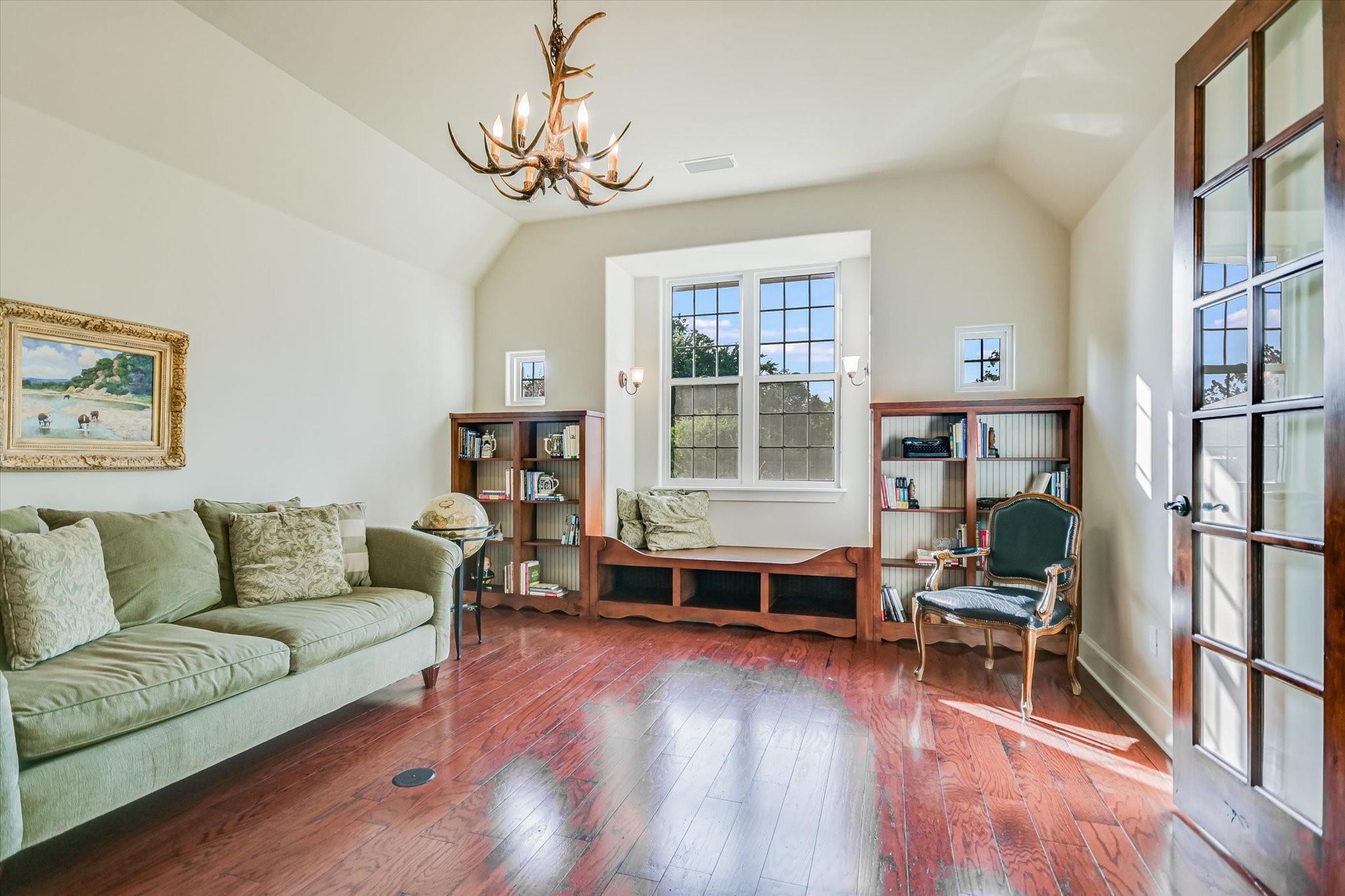 112 Gabriel Vis E, Georgetown, TX 78633