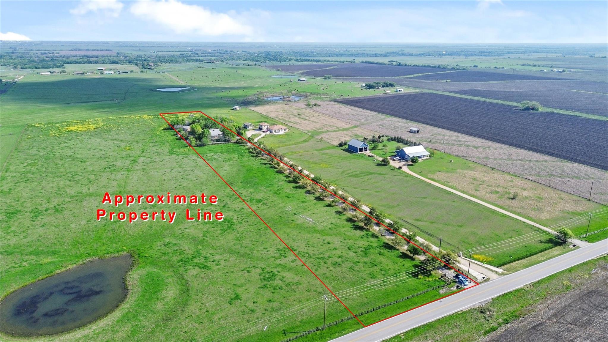 12914 Pfluger Berkman Ln, Coupland, TX 78615