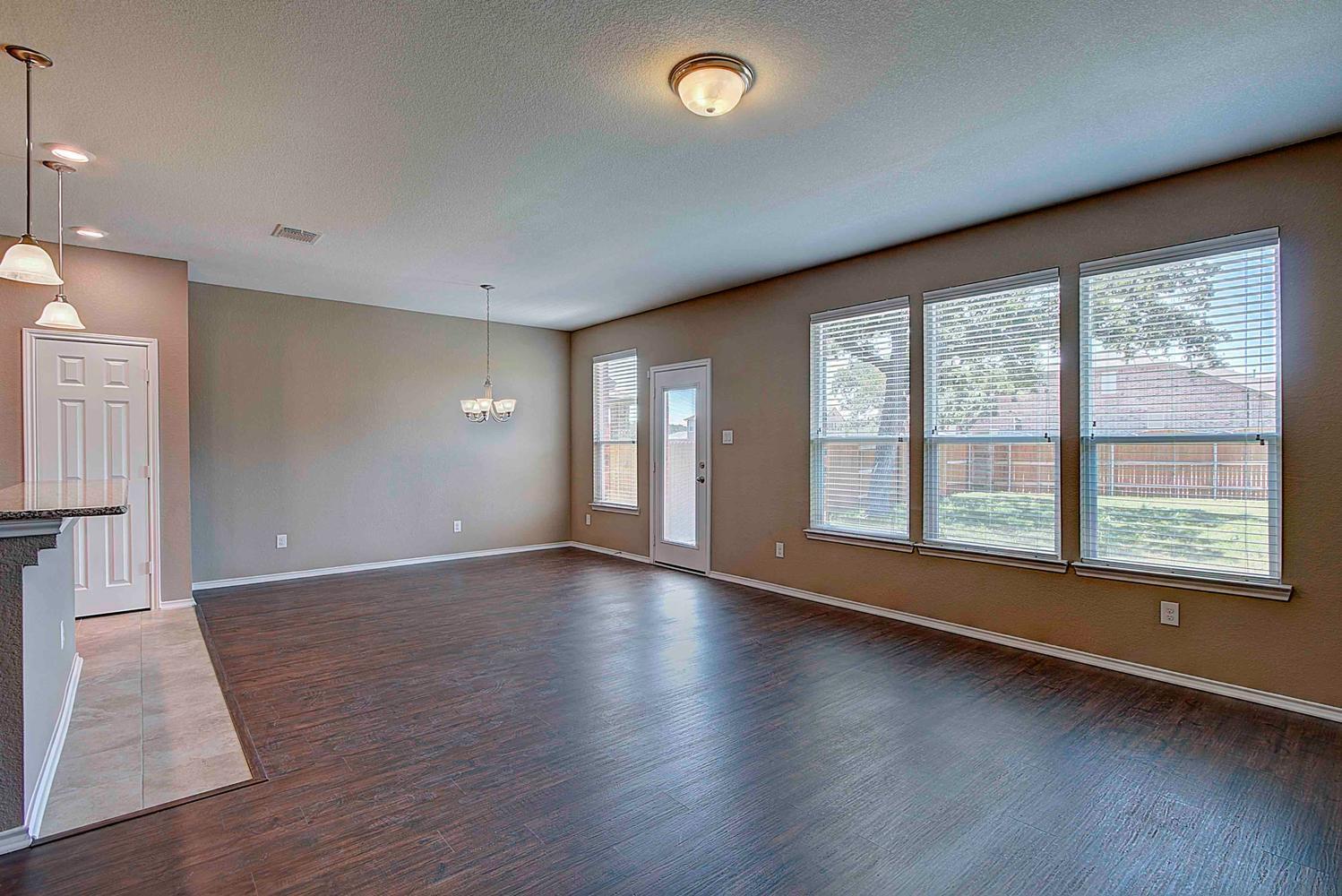 1224 Half Hitch Trl, Georgetown, TX 78633