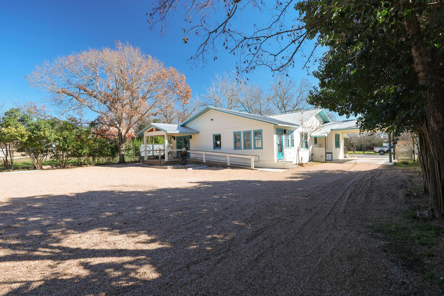 505 Main St, Blanco, TX 78606