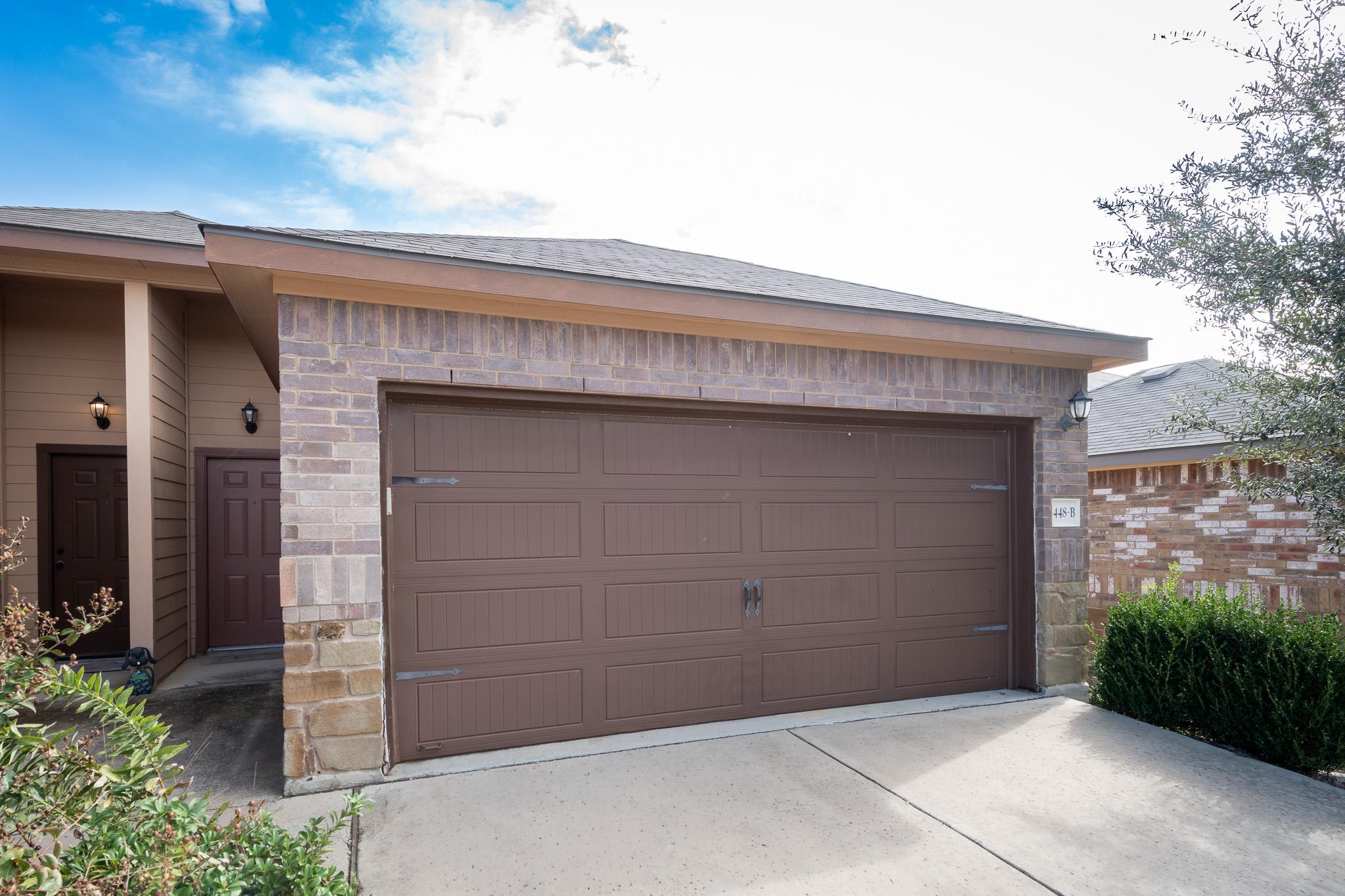 448 JACK RABBIT Ln # B, Buda, TX 78610