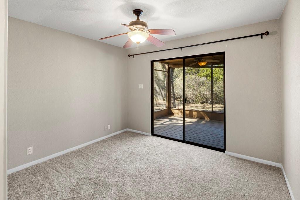 108 Courtside Cir, Spicewood, TX 78669