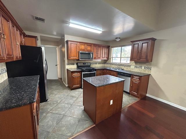 2601 Oak Meadow Dr, Round Rock, TX 78681