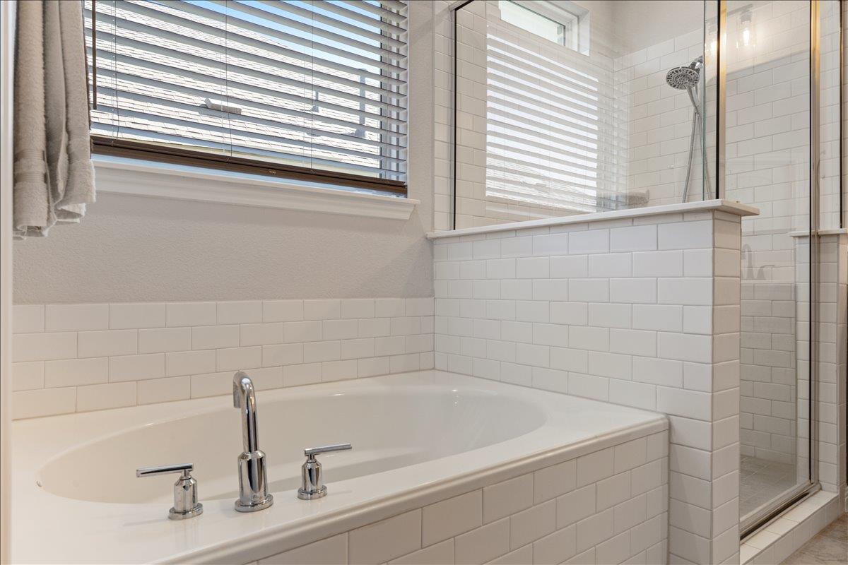 1001a Dog Iron St, Georgetown, TX 78633