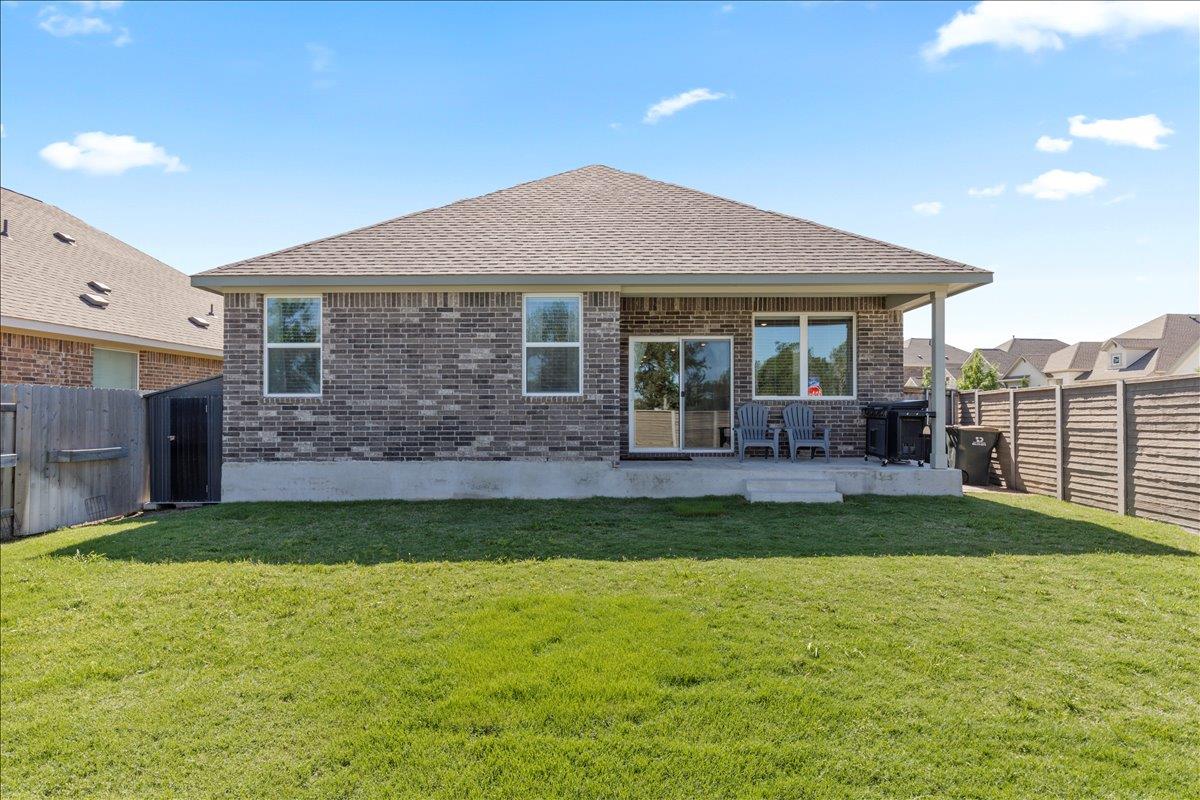 1001a Dog Iron St, Georgetown, TX 78633