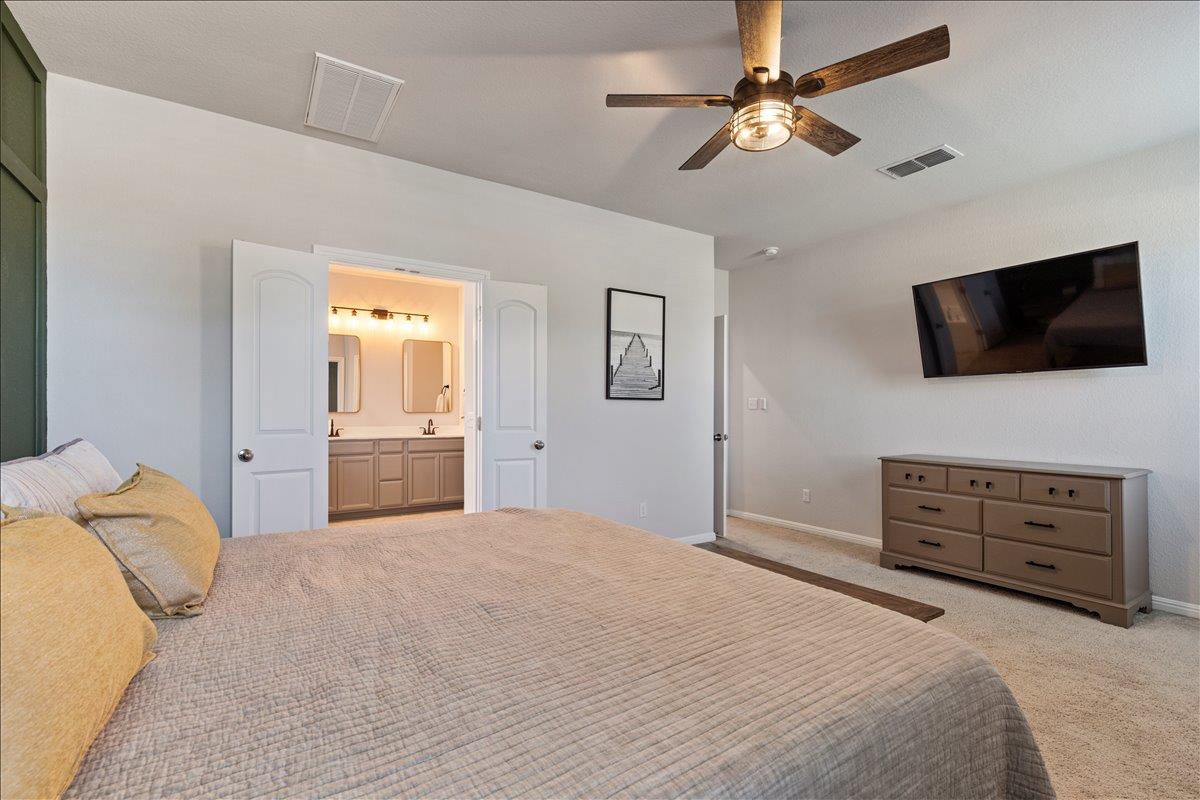 1001a Dog Iron St, Georgetown, TX 78633