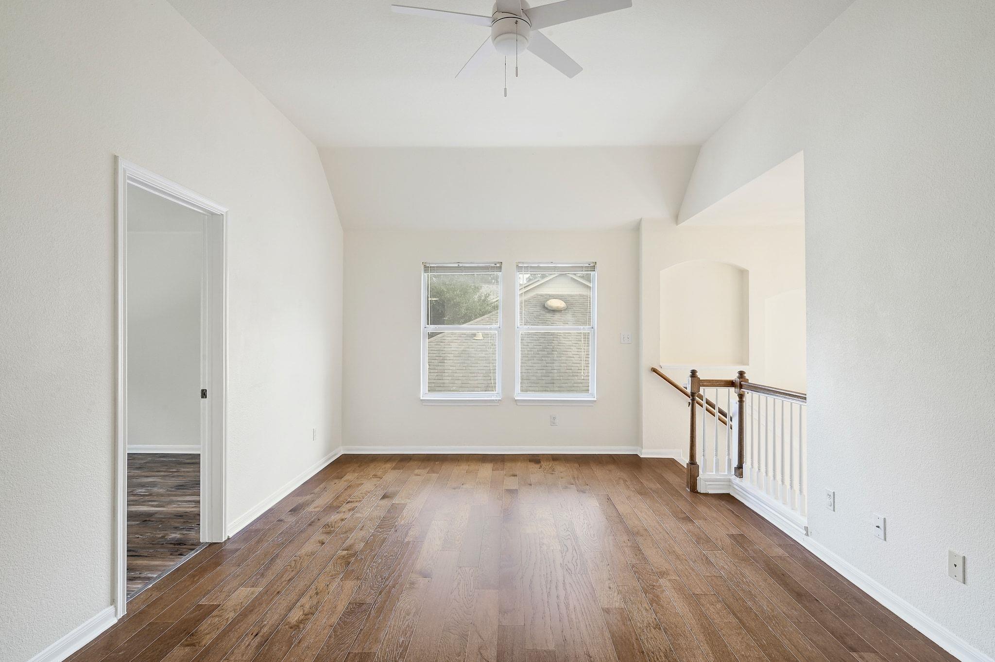 5859 LOMITA VERDE Cir, Austin, TX 78749