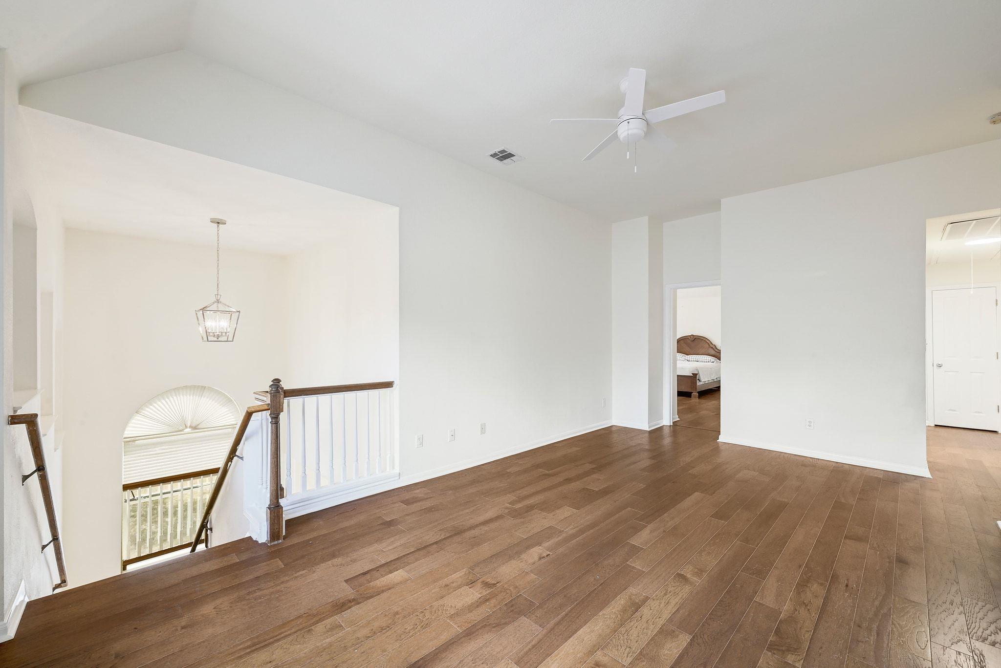 5859 LOMITA VERDE Cir, Austin, TX 78749