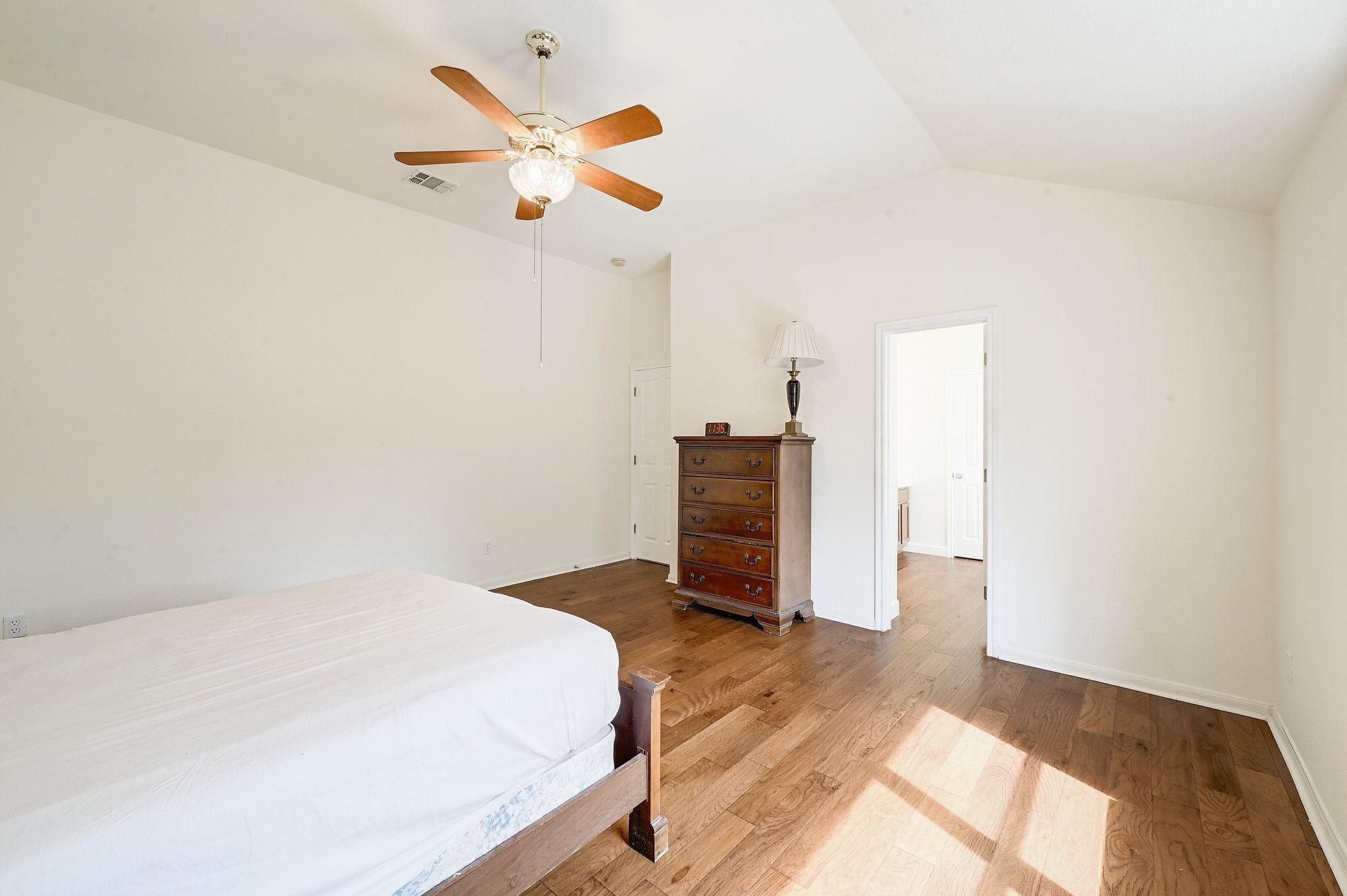 5859 LOMITA VERDE Cir, Austin, TX 78749