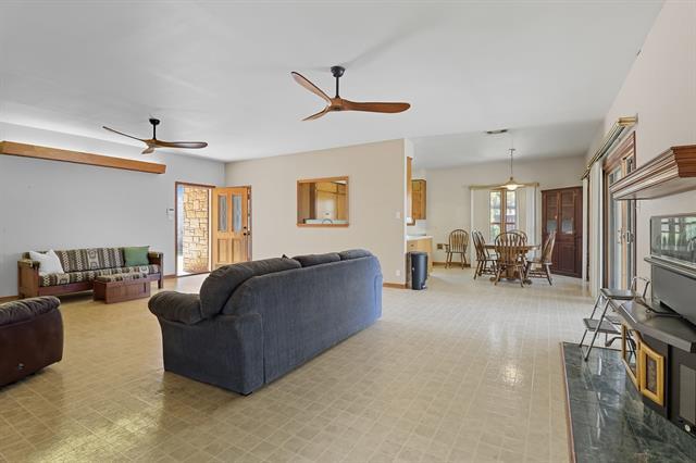 6702 Fm 690, Burnet, TX 78611