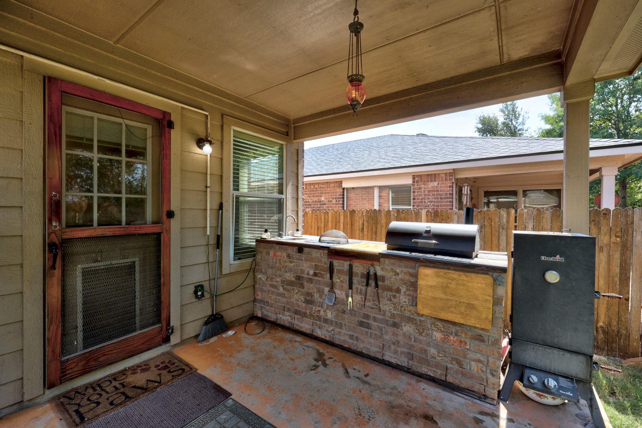 429 Moorhen Cv, Leander, TX 78641