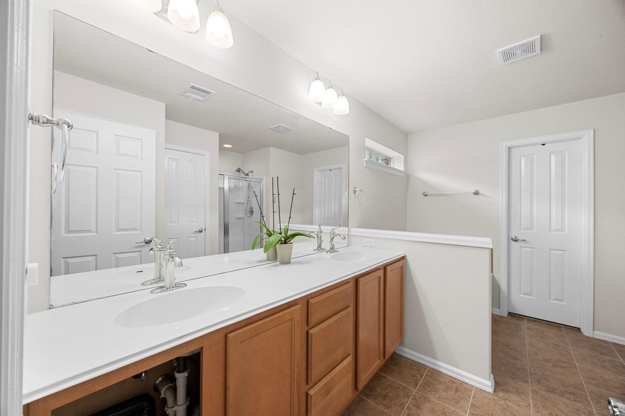 429 Moorhen Cv, Leander, TX 78641