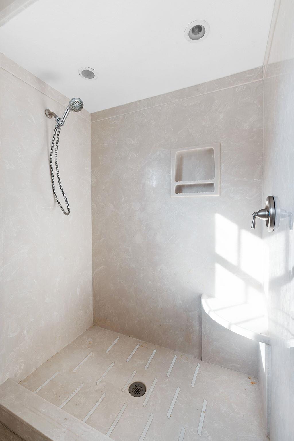 18 Del Norte St, Lampasas, TX 76550