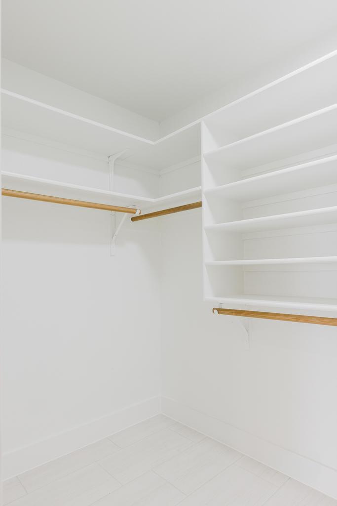 9513 LINKMEADOW Dr, Austin, TX 78748