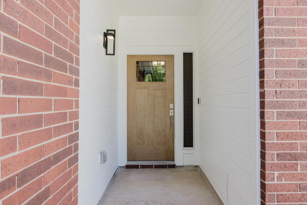 9513 LINKMEADOW Dr, Austin, TX 78748