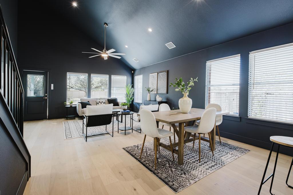 9513 LINKMEADOW Dr, Austin, TX 78748