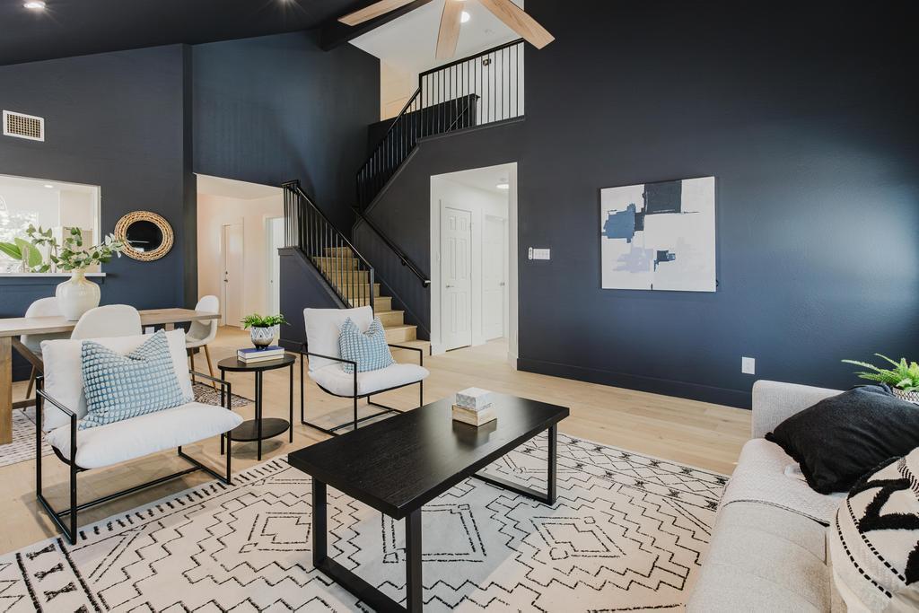 9513 LINKMEADOW Dr, Austin, TX 78748