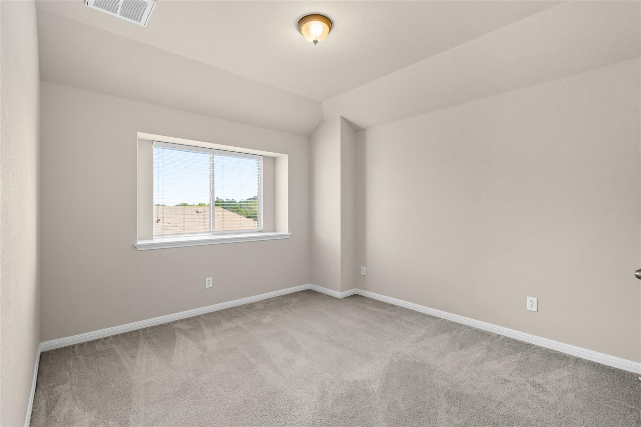 111 Sycamore St, Georgetown, TX 78633