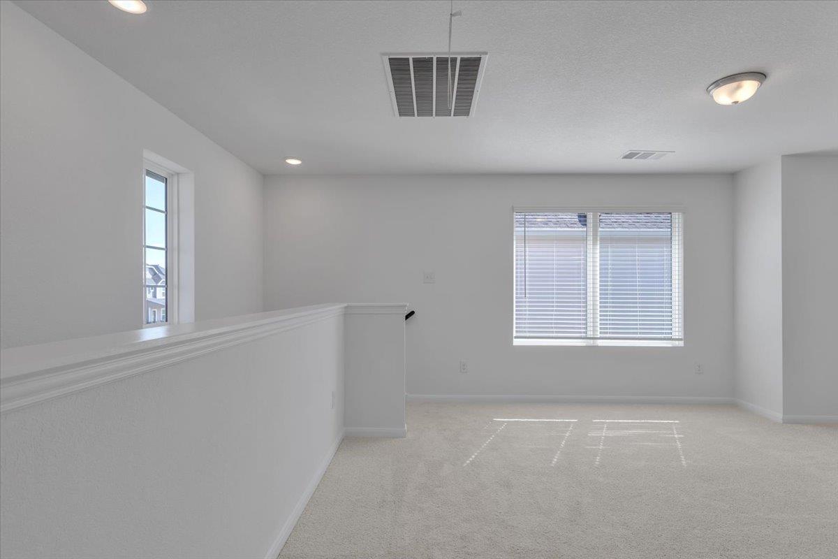 202 Tokalaun Dr, Hutto, TX 78634