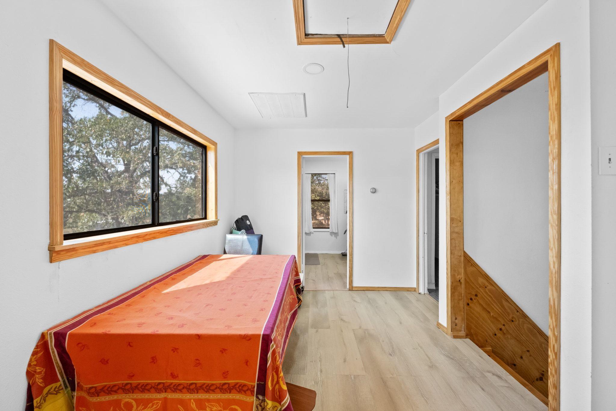 376 Jones Rd, Cedar Creek, TX 78612