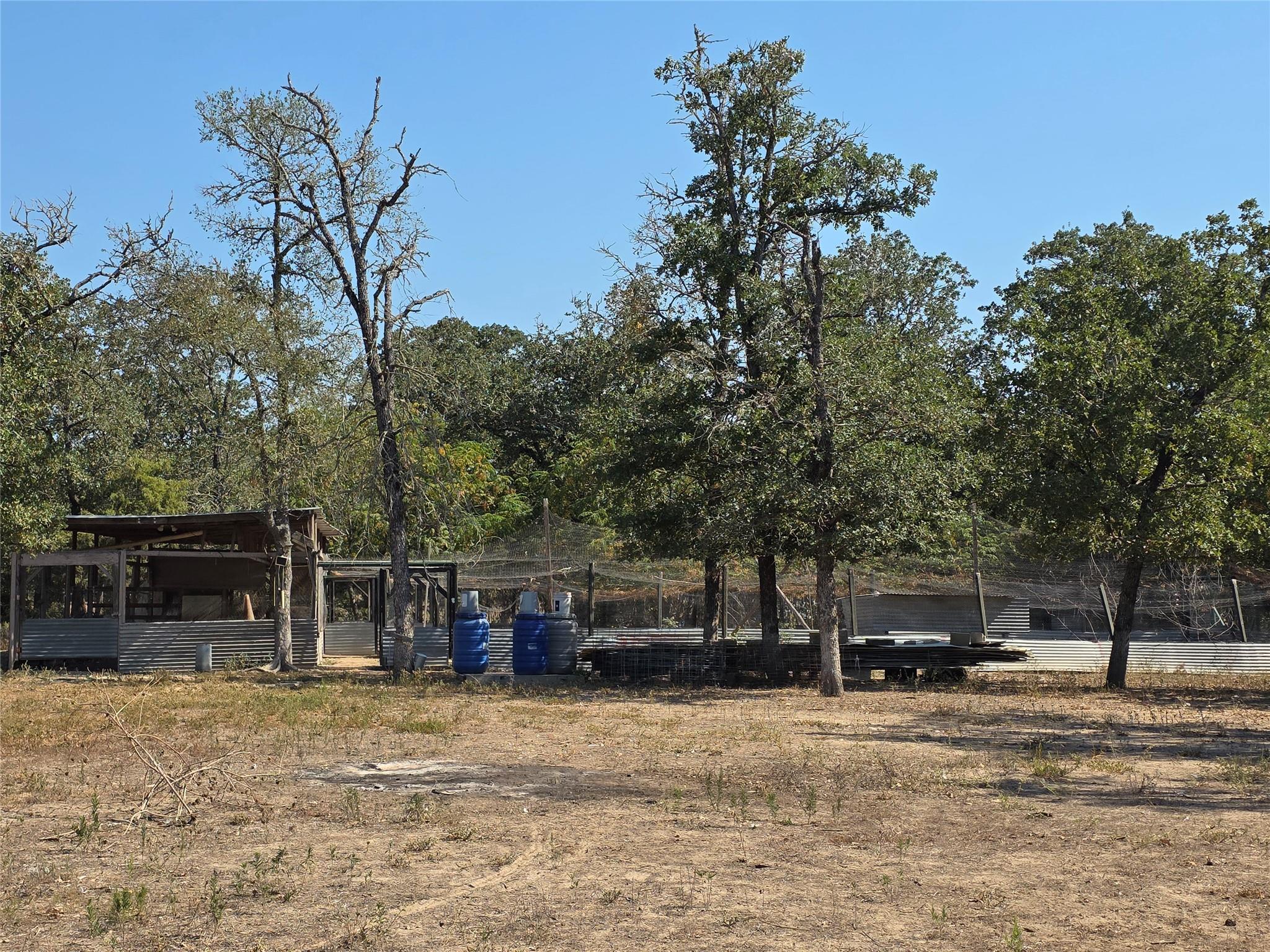376 Jones Rd, Cedar Creek, TX 78612