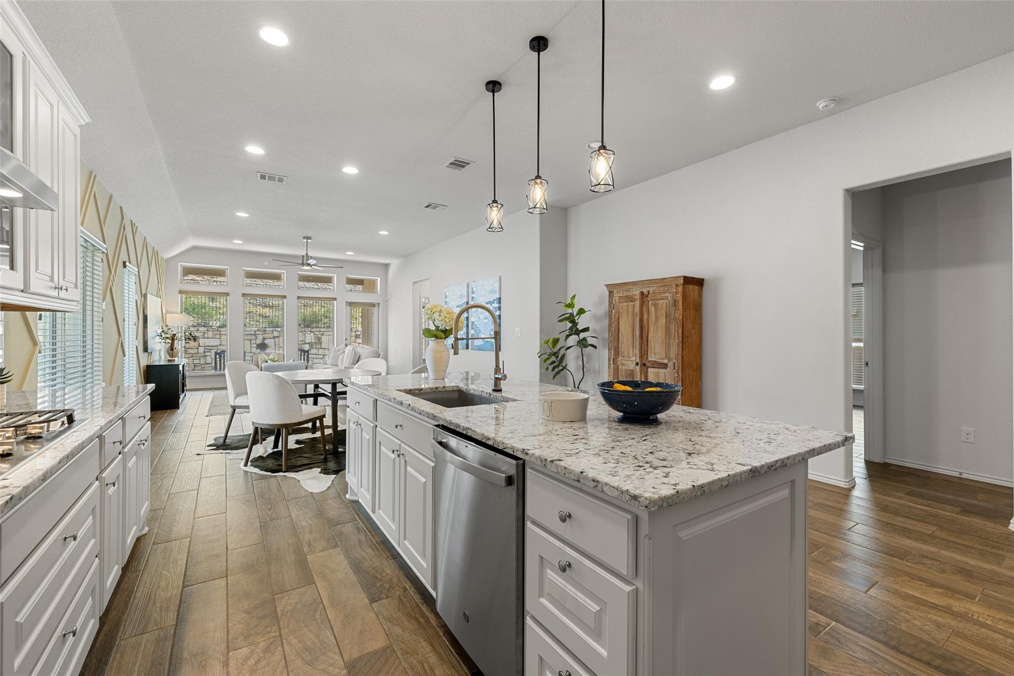 400 Saturnia Dr, Georgetown, TX 78628