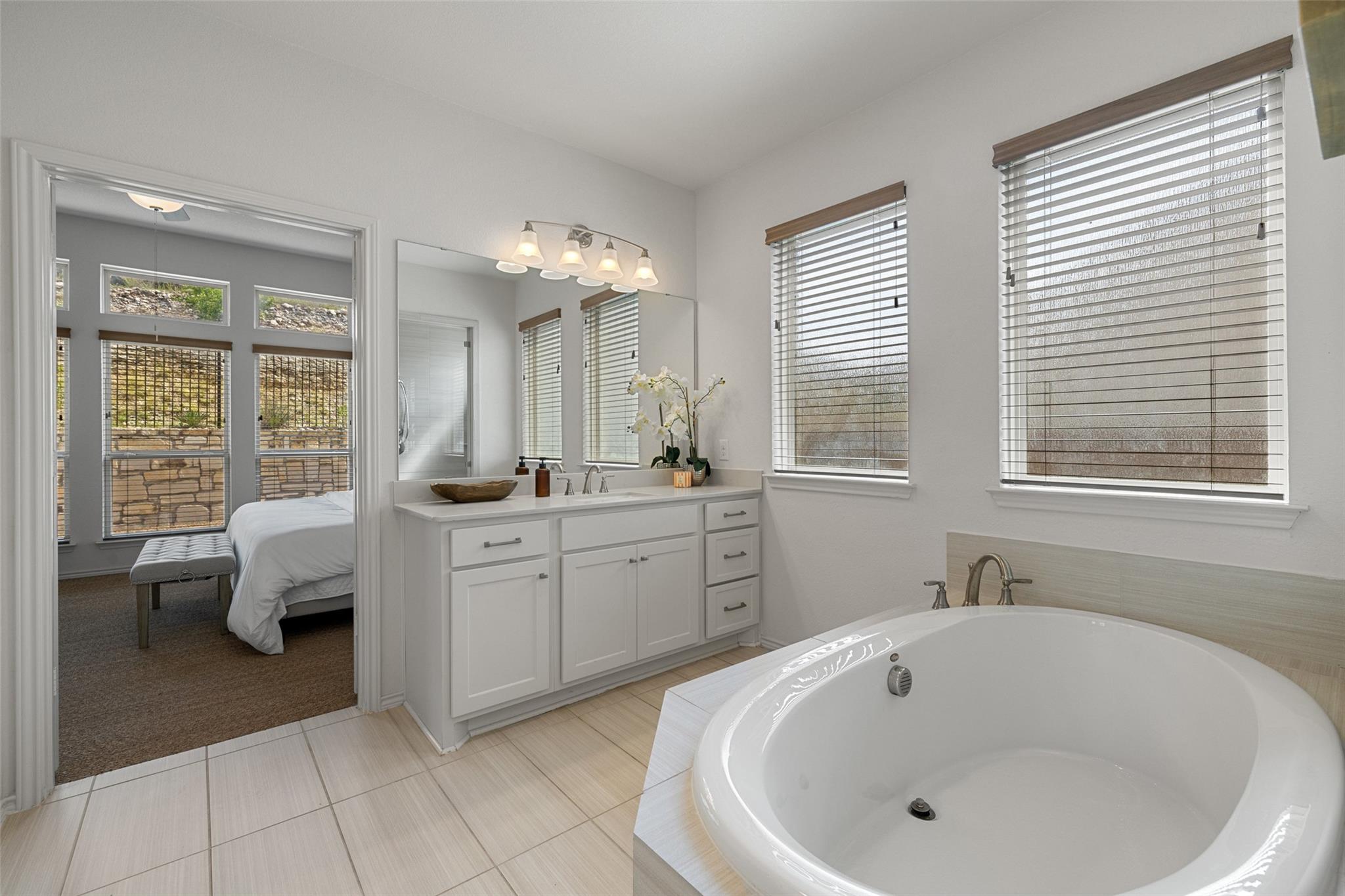 400 Saturnia Dr, Georgetown, TX 78628