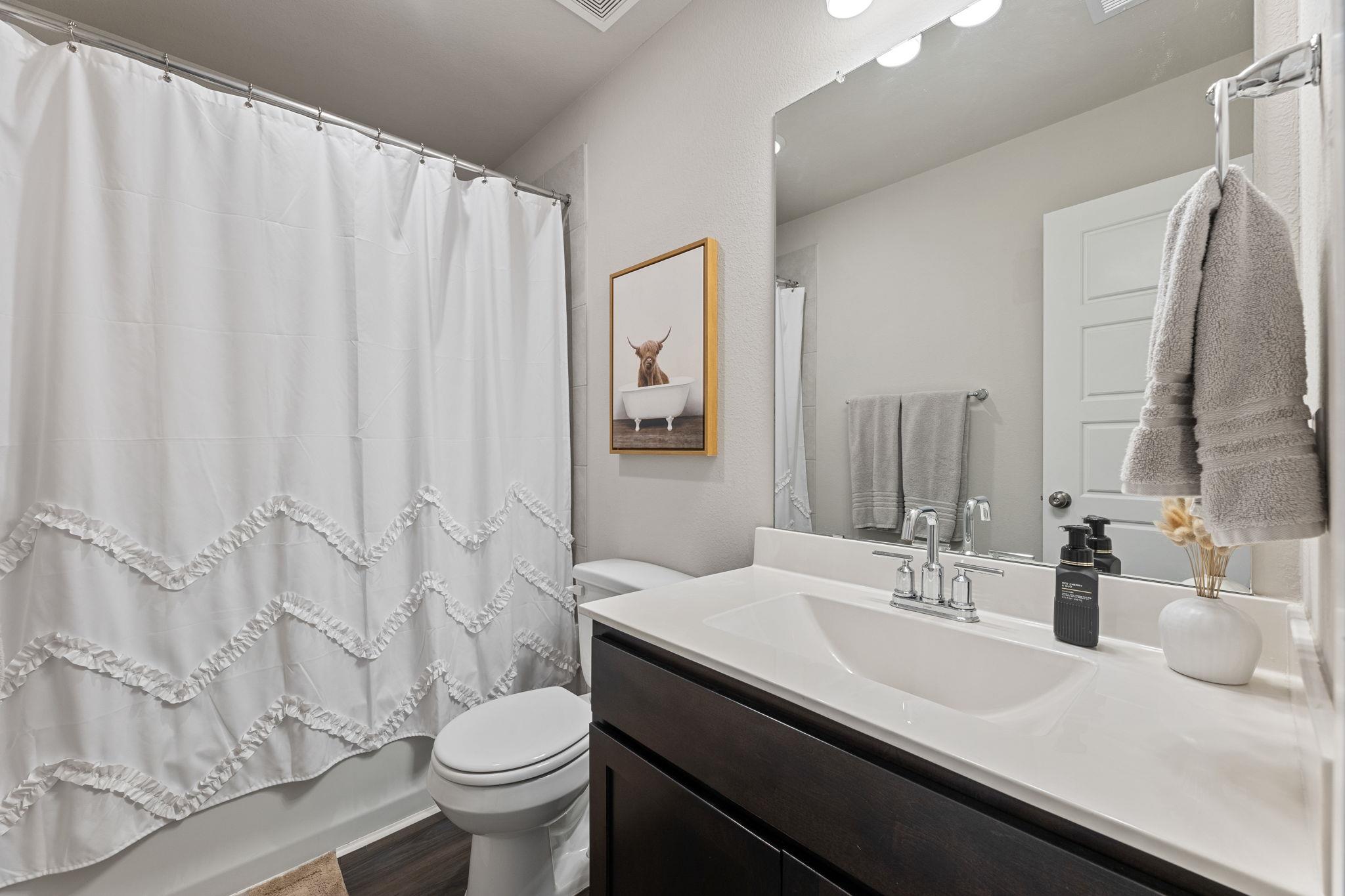 7643 Tramontana Ln, Baytown, TX 77523