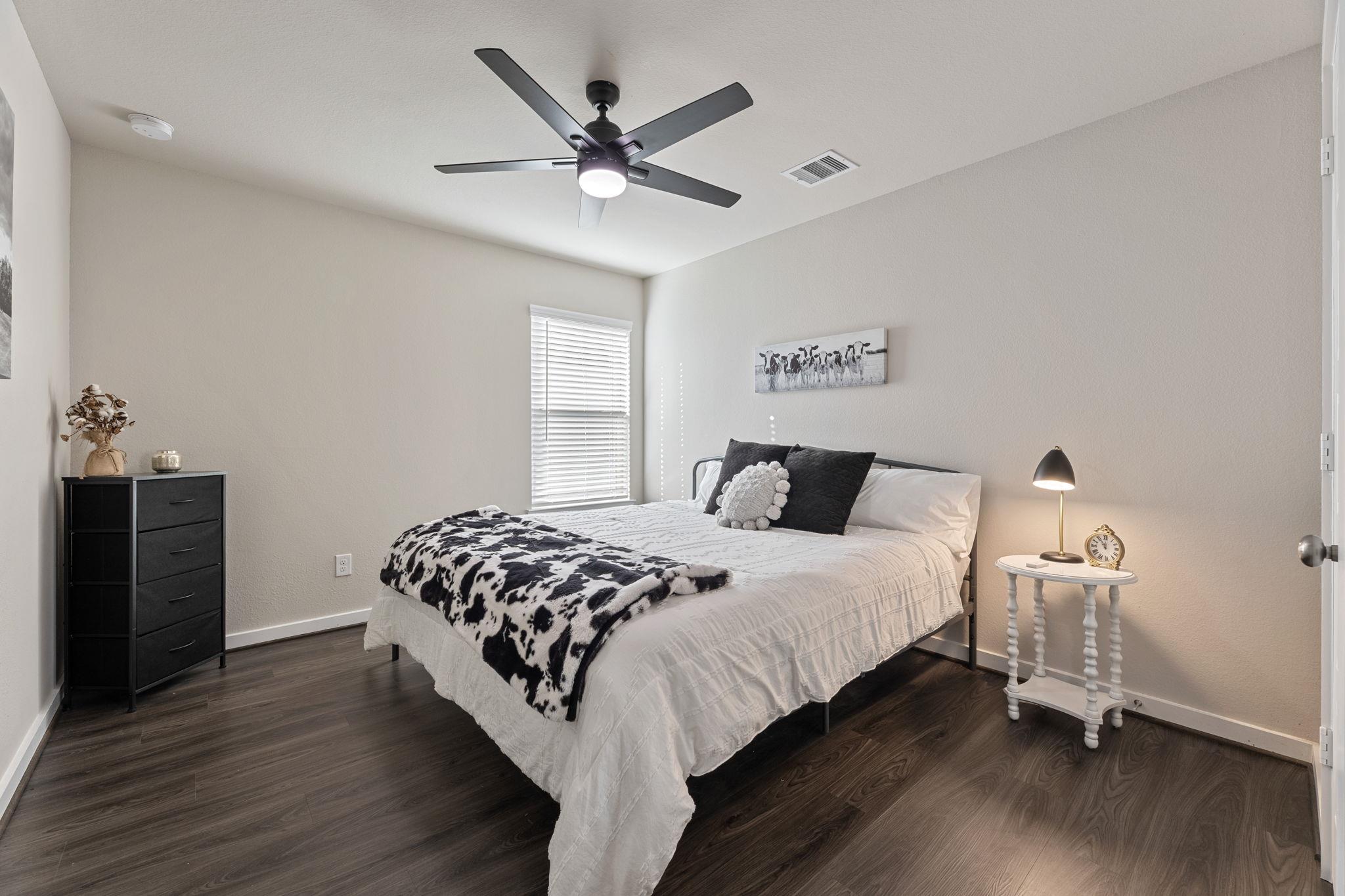 7643 Tramontana Ln, Baytown, TX 77523