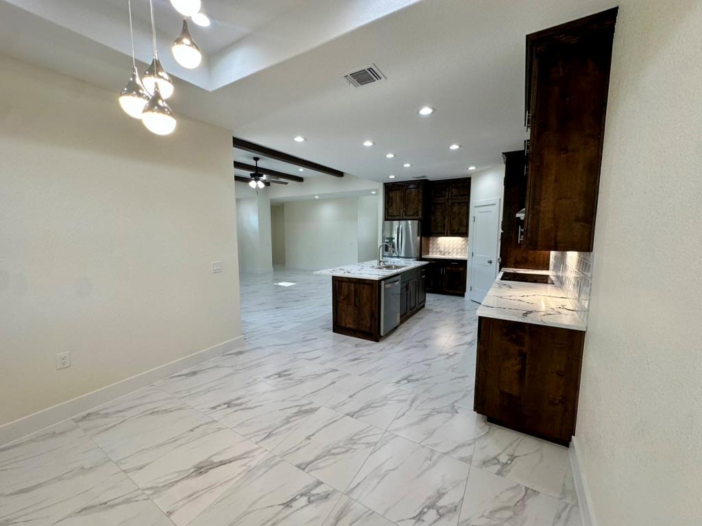 904 Wooten St, Cedar Park, TX 78613