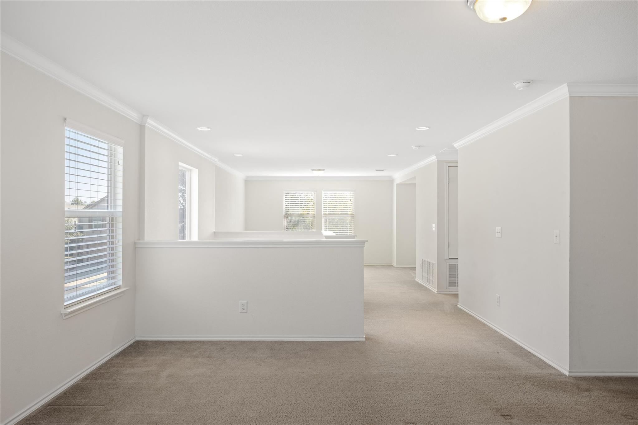 9100 Winter Haven Rd, Austin, TX 78747