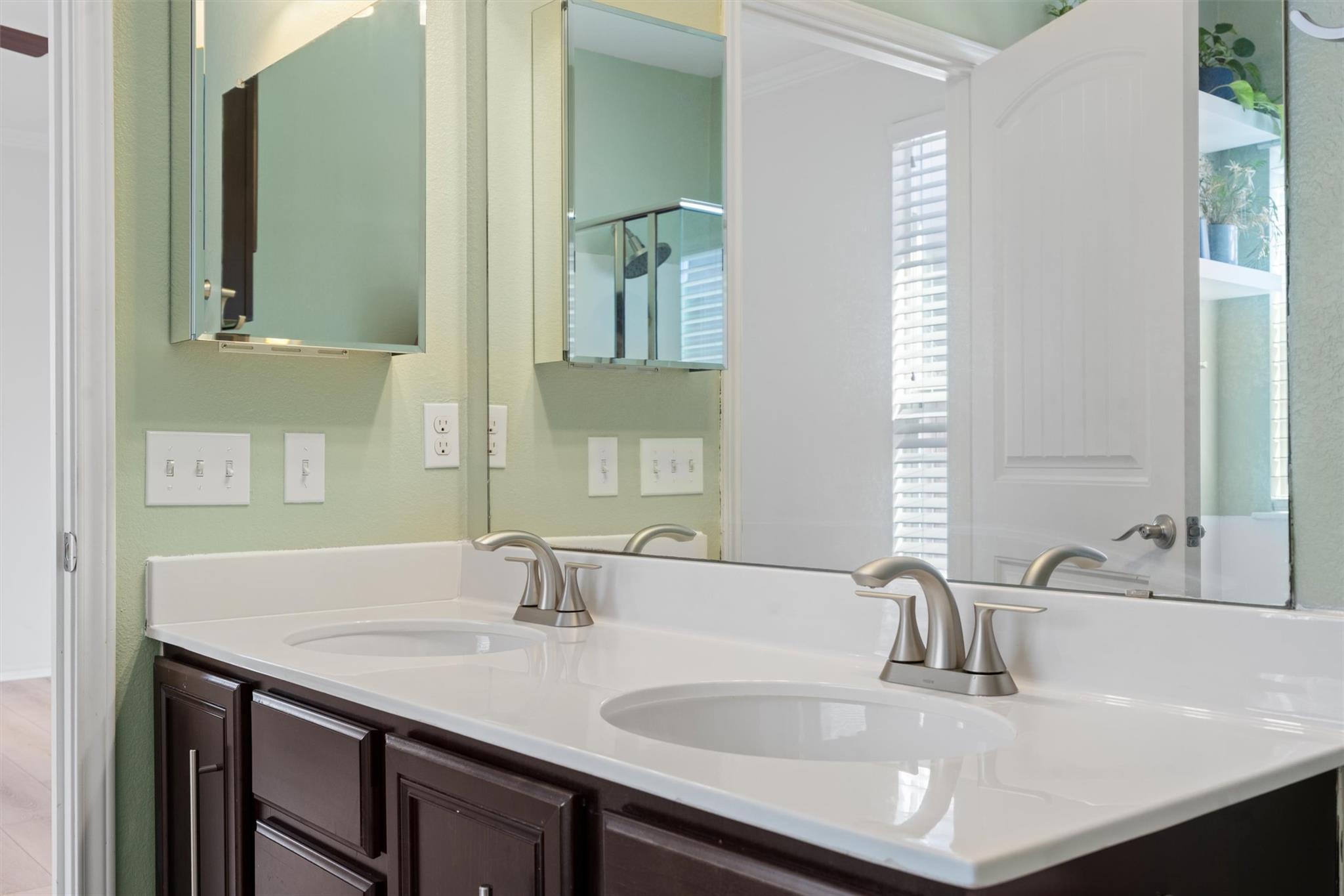 9100 Winter Haven Rd, Austin, TX 78747