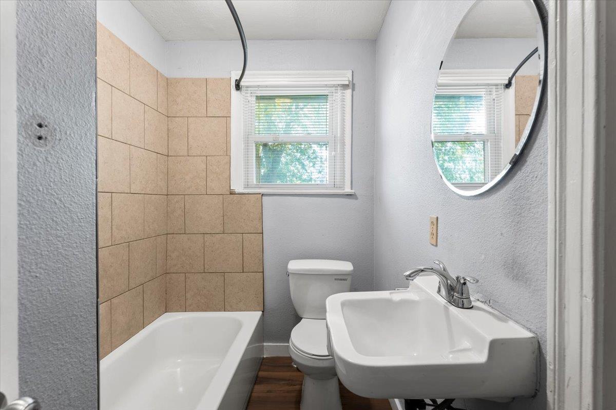 2804 Breeze Ter, Austin, TX 78722